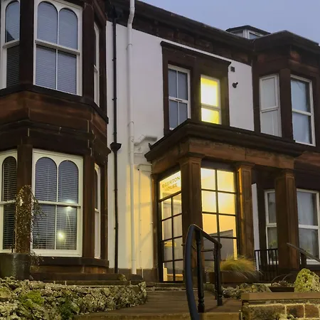 Feriehus Egerton House Penrith, Luxuriously Appointed Close To Shops, Bars & Restaurants, Ullswater 15 Minutes Drive