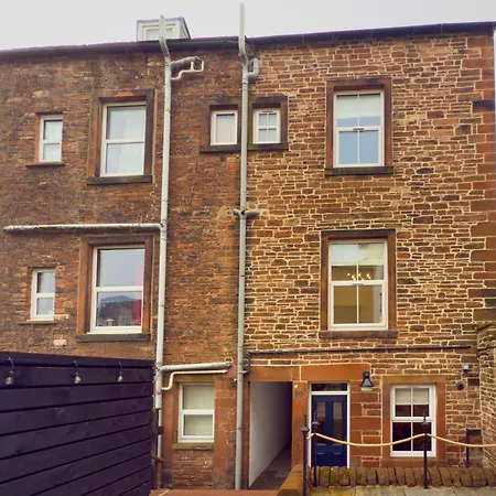 Feriehus Egerton House Penrith, Luxuriously Appointed Close To Shops, Bars & Restaurants, Ullswater 15 Minutes Drive Penrith