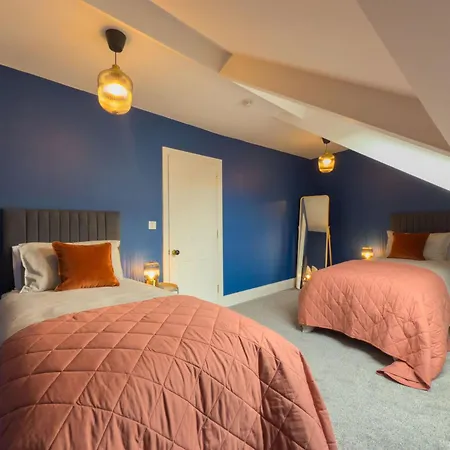 Egerton House Penrith, Luxuriously Appointed Close To Shops, Bars & Restaurants, Ullswater 15 Minutes Drive Feriehus