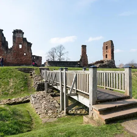 Egerton House Penrith, Luxuriously Appointed Close To Shops, Bars & Restaurants, Ullswater 15 Minutes Drive