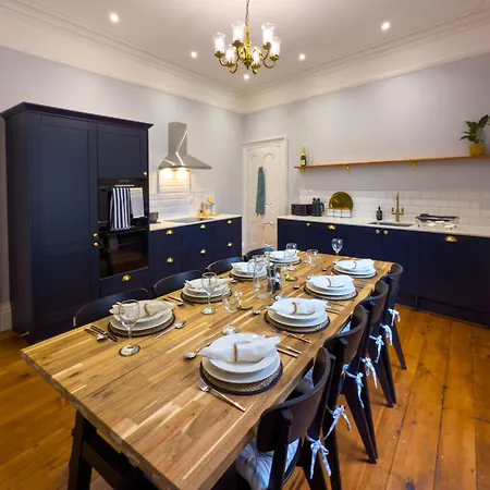 Egerton House Feriehus *