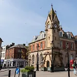 Egerton House Penrith, Luxuriously Appointed Close To Shops, Bars & Restaurants, Ullswater 15 Minutes Drive * Penrith