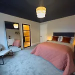 Egerton House Penrith, Luxuriously Appointed Close To Shops, Bars & Restaurants, Ullswater 15 Minutes Drive * Penrith